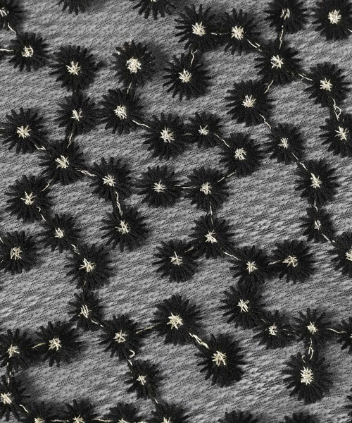 A part by（アパートバイ）の「フラワーシシュウマルチスカーフ（バンダナ/スカーフ・レディース・アイボリー/ブラック・FREE）」の15枚目の写真