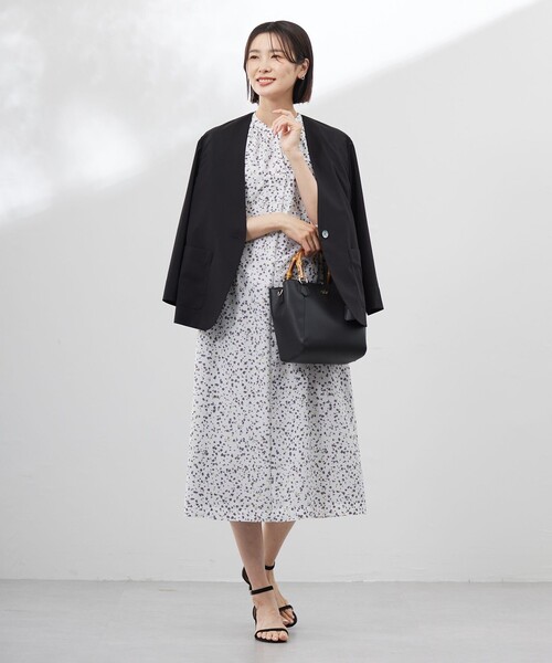 J.PRESS(ジェイプレス)の「【洗える】スパンローンフラワープリント ワンピース(ワンピース・レディース・アイボリー系5/ネイビー系5・T15/T13)」の8枚目の写真