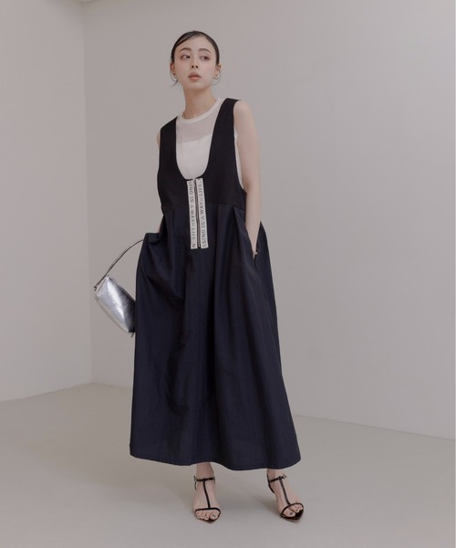 新品　今季　エイミーロウ　ロゴテープポイントUネックジャンスカ　ネイビー ロゴテープポイントUネックジャンスカ Eimee Law│Eimee Law & LHELBIE
