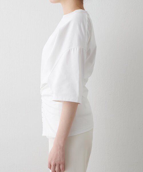 Whim Gazette(ウィムガゼット)の「2wayホックTシャツ(Tシャツ/カットソー・レディース・オフホワイト/ベージュ・FREE)」の18枚目の写真