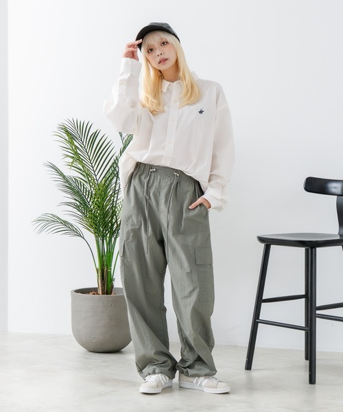 BEVERLY HILLS POLO CLUB(ビバリーヒルズポロクラブ)の「【BEVERLY HILLS POLO CLUB/ビバリーヒルズポロクラブ】BIGシルエット レギュラーカラー ロングスリーブシャツ/長袖シャツ(シャツ/ブラウス・レディース・ダークブルー/オフホワイト/ブルー/グリーン/イエロー/ダークグリーン/グレー/レッド/ブラック・MEDIUM)」の10枚目の写真