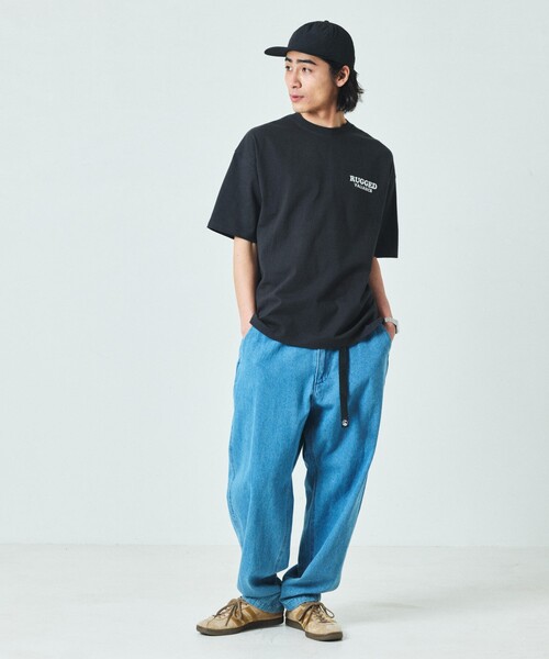 FREAK'S STORE（フリークスストア）の「限定展開 リラックスフィット バックデザイン刺繍 クルーネック Tシャツ / TIGER（Tシャツ/カットソー・メンズ・ネイビー/ホワイト/ブラック/グレイッシュベージュ・SMALL/MEDIUM/LARGE）」の6枚目の写真