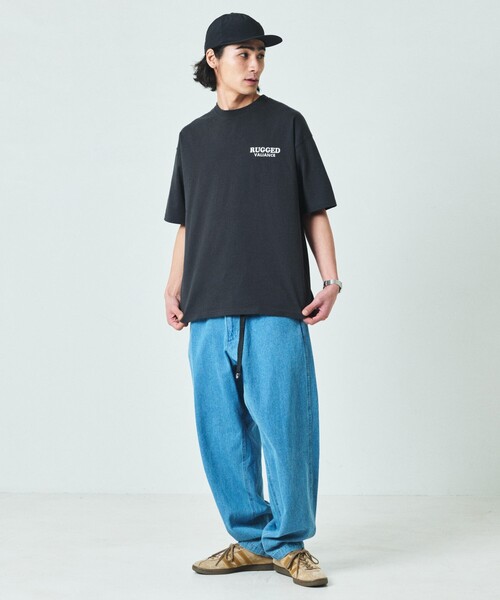 FREAK'S STORE（フリークスストア）の「限定展開 リラックスフィット バックデザイン刺繍 クルーネック Tシャツ / TIGER（Tシャツ/カットソー・メンズ・ネイビー/ホワイト/ブラック/グレイッシュベージュ・SMALL/MEDIUM/LARGE）」の7枚目の写真
