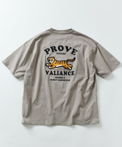 FREAK'S STORE（フリークスストア）の「限定展開 リラックスフィット バックデザイン刺繍 クルーネック Tシャツ / TIGER（Tシャツ/カットソー・メンズ・ネイビー/ホワイト/ブラック/グレイッシュベージュ・SMALL/MEDIUM/LARGE）」の21枚目の写真