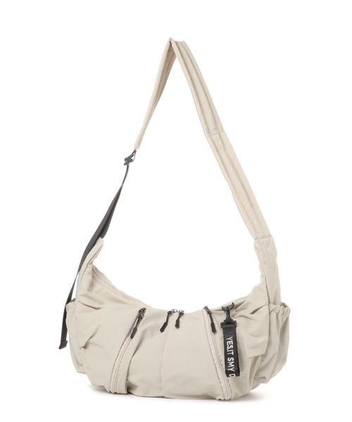 studio CLIP（スタディオクリップ）の「【人間工学に基づいて考えた！】からだよろこぶナイロンショルダー（ショルダーバッグ・レディース・ベージュ/ブラック/ブラウン/ライトグリーン・FREE）」の8枚目の写真