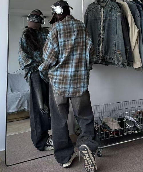 FreeZone(フリーゾーン)の「オーバーサイズ チェックシャツ(シャツ/ブラウス・レディース・ブルー/グリーン・F)」の11枚目の写真