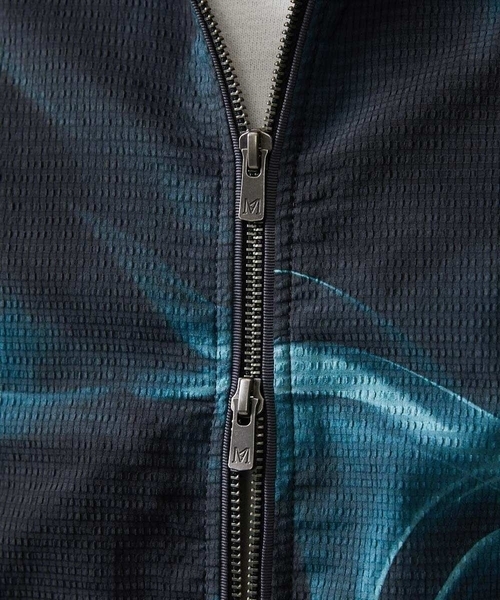MICHEL KLEIN HOMME (ミッシェルクランオム)の「スモーク柄メッシュパーカーブルゾン(ブルゾン・メンズ・ブラック・MEDIUM/LARGE/X-LARGE)」の7枚目の写真
