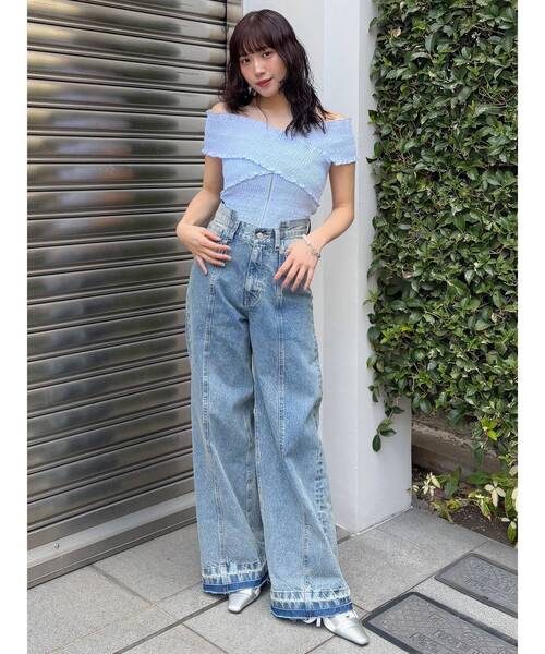 MURUA（ムルーア）の「シャーリングオフショルブラウス（シャツ/ブラウス・レディース・ホワイト/ブラック/ブルー・FREE）」の11枚目の写真