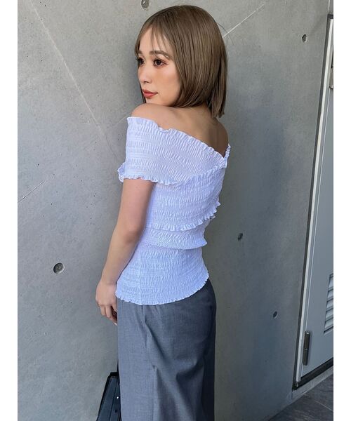 MURUA（ムルーア）の「シャーリングオフショルブラウス（シャツ/ブラウス・レディース・ホワイト/ブラック/ブルー・FREE）」の14枚目の写真