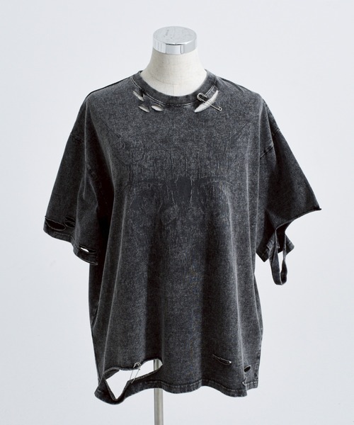 REFLEM(レフレム)の「『REFLEM/レフレム』スカルプリントダメージTシャツ/ハーフスリーブカットソー(Tシャツ/カットソー・レディース・ブラック/グレー・FREE)」の17枚目の写真