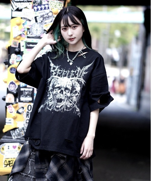 REFLEM スカルプリントダメージ加工半袖Tシャツ REFLEM【レフレム】スカルプリントダメージ加工半袖Tシャツ/全2色