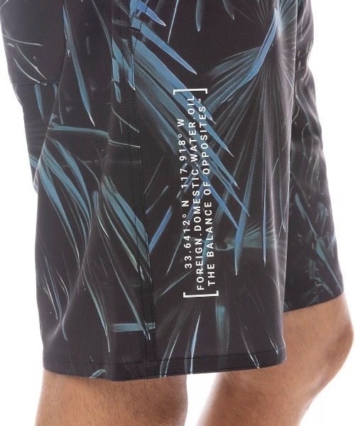 RVCA(ルーカ)の「RVCA メンズ OPPOSITE WS ショートパンツ 【2025年春夏モデル】/ルーカウエストゴムドローコード付きストレッチボトムス(その他パンツ・メンズ・ブラック系その他/グレー系その他/ブラック/グリーン系その他・X-LARGE/LARGE/SMALL/MEDIUM)」の17枚目の写真