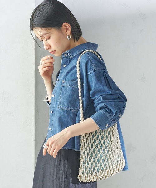 SHIPS（シップス）の「〈洗濯機可能〉ショート丈 デニム シャツ 2（シャツ/ブラウス・レディース・ブルー/ライトブルー・ONE SIZE）」の10枚目の写真