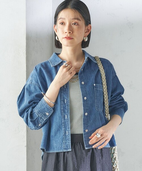 SHIPS（シップス）の「〈洗濯機可能〉ショート丈 デニム シャツ 2（シャツ/ブラウス・レディース・ブルー/ライトブルー・ONE SIZE）」の11枚目の写真