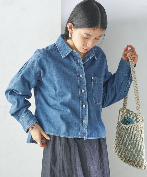 SHIPS（シップス）の「〈洗濯機可能〉ショート丈 デニム シャツ 2（シャツ/ブラウス・レディース・ブルー/ライトブルー・ONE SIZE）」の17枚目の写真