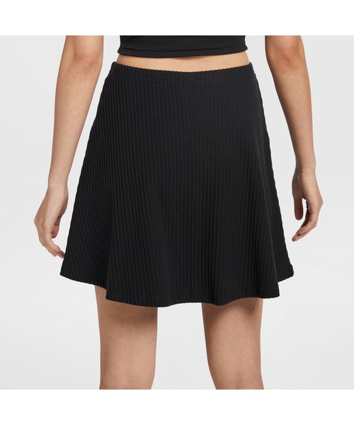 NIKE（ナイキ）の「NIKE/ナイキ WS NSW チル ニットスカート RIB MINI（スカート・レディース・ブラック/ホワイト・M/L/S/XL/XS）」の2枚目の写真