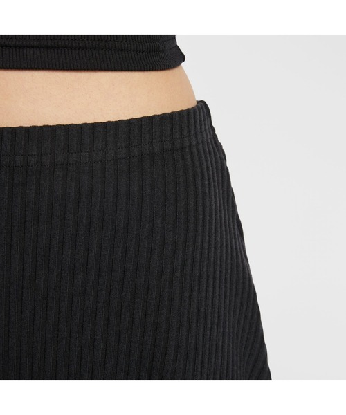 NIKE（ナイキ）の「NIKE/ナイキ WS NSW チル ニットスカート RIB MINI（スカート・レディース・ブラック/ホワイト・M/L/S/XL/XS）」の8枚目の写真