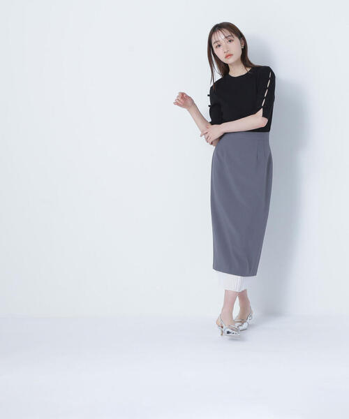 NATURAL BEAUTY BASIC(ナチュラルビューティーベーシック)の「◇レイヤードプリーツナロースカート(スカート・レディース・ベージュ/チャコールグレー・SMALL/MEDIUM)」の8枚目の写真