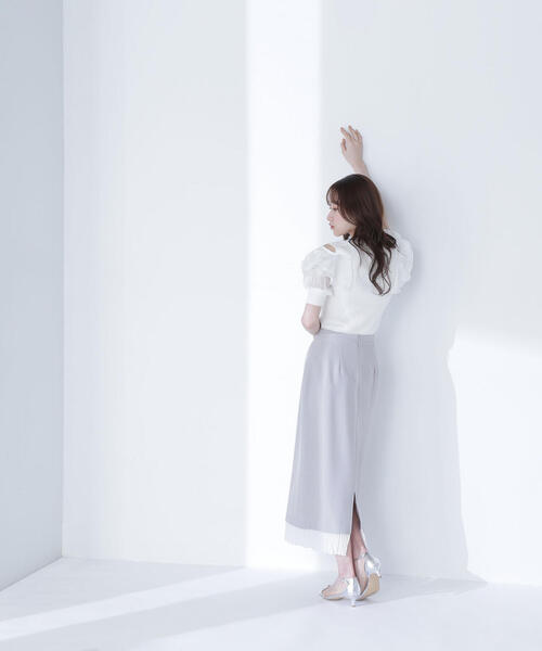 NATURAL BEAUTY BASIC(ナチュラルビューティーベーシック)の「◇レイヤードプリーツナロースカート(スカート・レディース・ベージュ/チャコールグレー・SMALL/MEDIUM)」の14枚目の写真