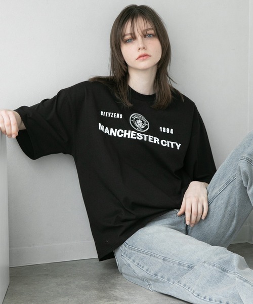 CORPUS　SELECT（コーパストーキョー）の「【Manchester City/マンチェスターシティー】エンブレムロゴ刺繍半袖Tシャツ（Tシャツ/カットソー・メンズ・ネイビー/ホワイト/ブラック/グレー/ホワイト系/ホワイト系1/ブラック系/ブラック系1/グレー系/グレー系1/ネイビー系/ネイビー系1・L/M）」の5枚目の写真