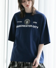 【Manchester City/マンチェスターシティー】エンブレムロゴ刺繍半袖Tシャツ