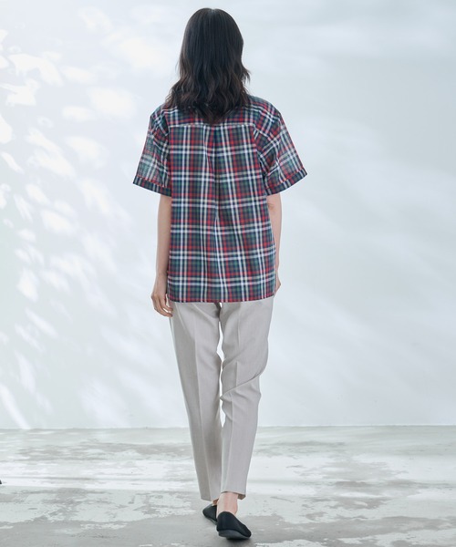 Arnold Palmer（アーノルドパーマー）の「ガーゼシャツ ライトジャケット（シャツ/ブラウス・レディース・ベージュ/ネイビー/アイボリー/ブラック・S/M/L）」の18枚目の写真