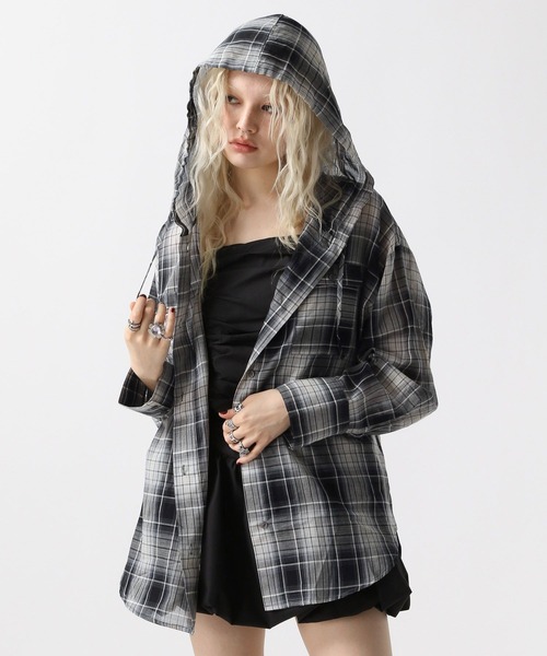 FOREVER 21(フォーエバー トゥエンティーワン)の「【2025SS】チェック柄フーディシアービッグシャツ(シャツ/ブラウス・レディース・グレー/イエロー/グリーン・FREE)」の17枚目の写真