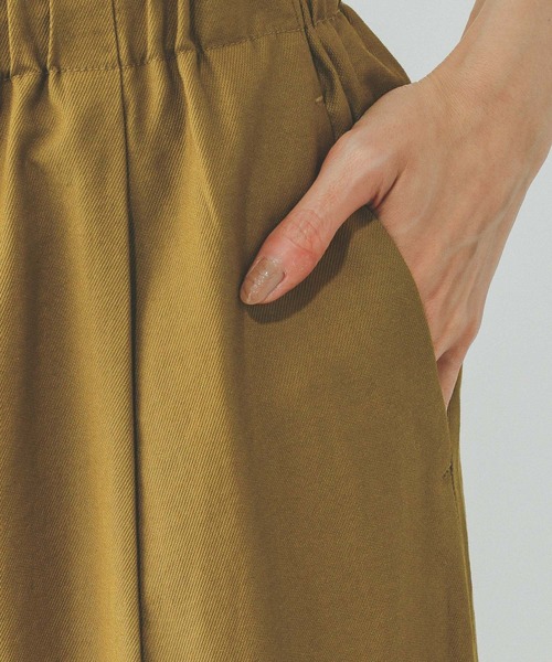 GLOBAL WORK（グローバルワーク）の「エアかるイージーワイドパンツ/323280（その他パンツ・レディース・ブラック/グレイッシュベージュ/グレー/イエロー/スミクロ/ブラウン/ネイビー・LARGE/SMALL/MEDIUM/X-SMALL）」の17枚目の写真