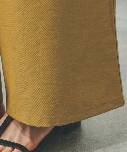 GLOBAL WORK（グローバルワーク）の「エアかるイージーワイドパンツ/323280（その他パンツ・レディース・ブラック/グレイッシュベージュ/グレー/イエロー/スミクロ/ブラウン/ネイビー・LARGE/SMALL/MEDIUM/X-SMALL）」の18枚目の写真