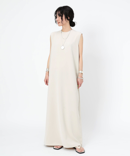 CAMINANDO（カミナンド）の「*【CAMINANDO/カミナンド】THONG FLAT SANDALS（サンダル・レディース・ブラック/アイボリー・38/35/36/37）」の9枚目の写真