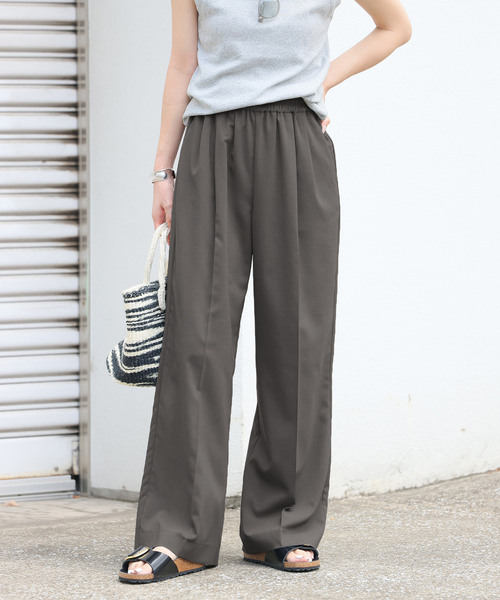 JOURNAL STANDARD relume（ジャーナルスタンダード　レリューム）の「《追加2》トロギャザータックパンツ（スラックス・レディース・ブラック/チャコールグレー/グレー系その他/ネイビー・36/38）」の2枚目の写真