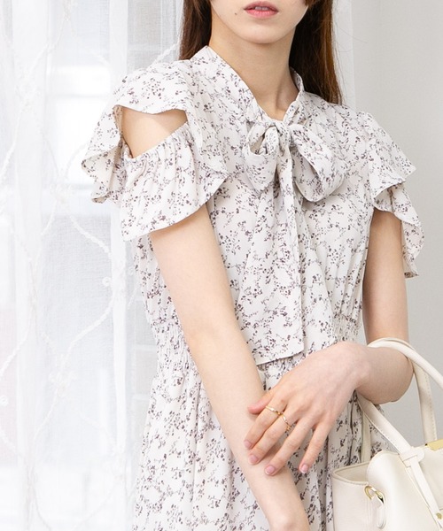 花柄 ワンピース ボウタイ リボン ロング フレア M‐2XL 韓国 花柄 ワンピース ボウタイ リボン ロング フレア M‐2XL 韓国