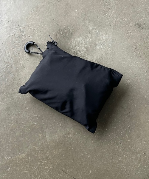 UNDERSTATEMENTs（アンダーステイトメント）の「【ユニセックス】ポケッタブルショルダーバッグ/リップストップ（ショルダーバッグ・メンズ・ブラック/マスタード・FREE）」の15枚目の写真