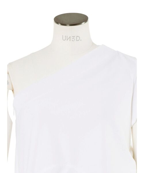 un3d アンスリード　イレギュラーショルダーノースリーブワンピース UN3D.（アンスリード）の「ショルダーベルトワンピース