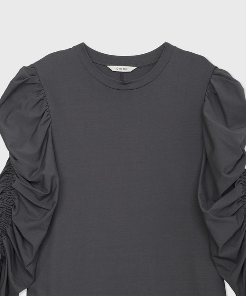 CINOH(チノ)の「CLEFF GATHERED SLEEVE DRESS(ワンピース・レディース・グレー/ブラック/ボルドー・36/38)」の14枚目の写真