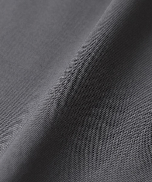 CINOH(チノ)の「CLEFF GATHERED SLEEVE DRESS(ワンピース・レディース・グレー/ブラック/ボルドー・36/38)」の13枚目の写真