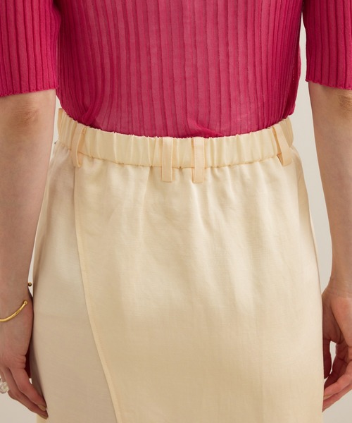 ROPE'(ロペ)の「アセテートリネンバッククロススカート/洗える(スカート・レディース・オフホワイト/ブラック・36/38)」の15枚目の写真