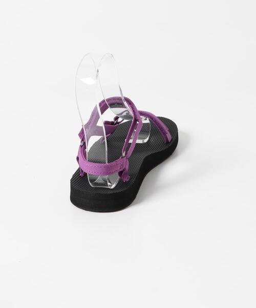 Teva(テバ)の「Teva ORIGINAL UNIVERSAL SLIM(サンダル・レディース・ブラック/パープル系その他/ライトブラウン・23/24)」の8枚目の写真