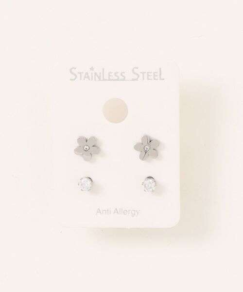 ammy.（エイミードット）の「【 ammy. / エイミードット 】 フラワー リボン メタル セットピアス / ステンレス（ピアス（両耳用）・レディース・シルバー/ゴールド系/シルバー系/ゴールド・FREE）」の7枚目の写真