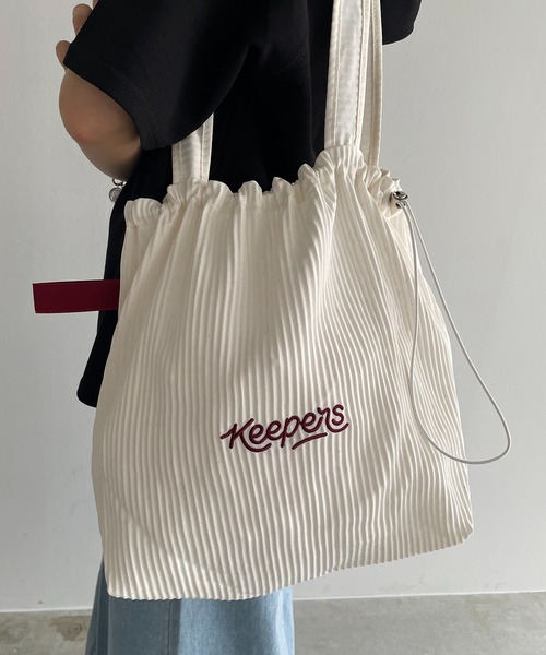 210nouve(トゥージュヌーブ)の「【Keepers】 刺繍 ロゴ プリーツ トートバッグ(トートバッグ・レディース・クリーム/ミント/ブラック/イエロー・FREE)」の21枚目の写真