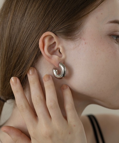 ★フックピアス★スリーピングビューティーサークル　ピアス サークルピアス（075324-075325） ｜ women（ウィメンズ