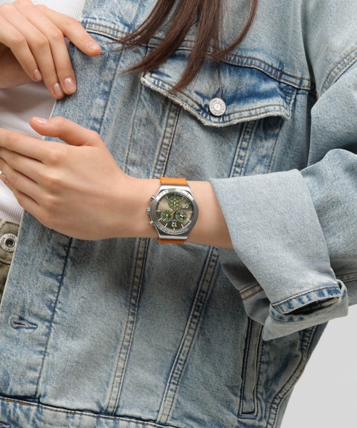 SWATCH(スウォッチ)の「VACATION TIME(アナログ腕時計・メンズ・オレンジ・FREE)」の5枚目の写真