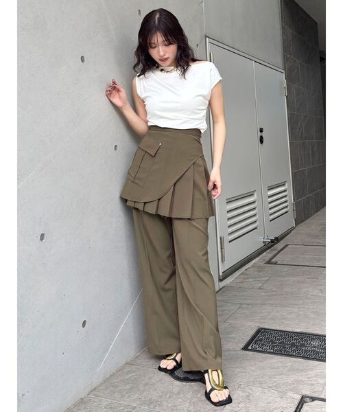 MURUA（ムルーア）の「ドレープワンショルトップス（Tシャツ/カットソー・レディース・ブラック/ホワイト/ブルー・FREE）」の11枚目の写真