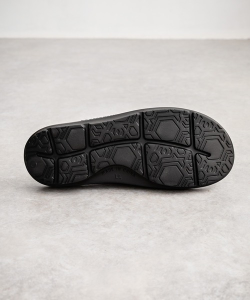 U.S. POLO ASSN.(ユーエスポロアッスン)の「U.S. POLO ASSN. ユーエスポロアッスン 軽量 ワンポイントロゴ入りトングサンダル/ビーチサンダル(サンダル・メンズ・ブラック/アイボリー/ダークブラウン・M/L/LL)」の5枚目の写真