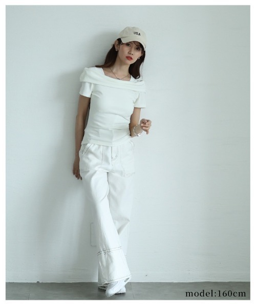 Sawa a la mode(サワアラモード)の「オフショルダー風スリムカットソートップス(Tシャツ/カットソー・レディース・ホワイト/ネイビー/ブラック・FREE)」の12枚目の写真