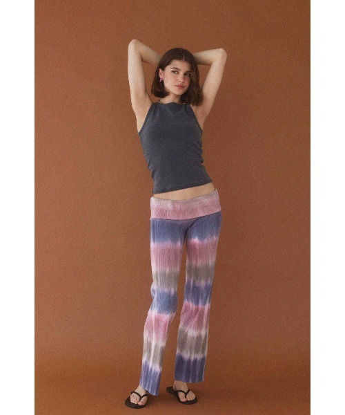 ALEXIA STAM(アリシアスタン)の「Rib Flare Pants /タイダイフレアパンツ(その他パンツ・レディース・ピンク/パープル・FREE)」の9枚目の写真