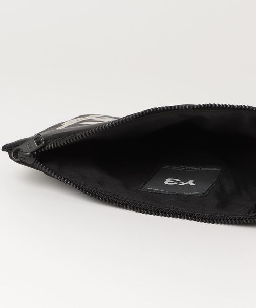 Y-3(ワイスリー)の「Y-3 POUCH(ボディバッグ/ウエストポーチ・メンズ・ブラック・ONE SIZE)」の5枚目の写真