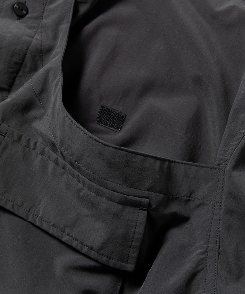 meanswhile(ミーンズワイル)の「Luggage L.S SH(シャツ/ブラウス・メンズ・ブラック/ベージュ・3(L)/2(M)/1(S))」の6枚目の写真