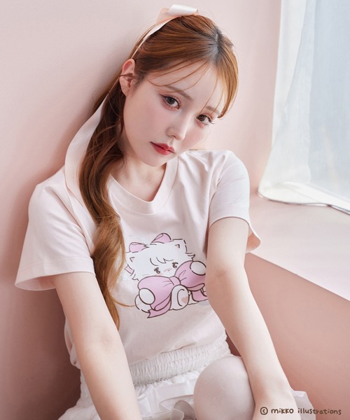 one after another NICE CLAUP(ワンアフターアナザーナイスクラップ)の「【mikko コラボ】プリントTシャツ(Tシャツ/カットソー・レディース・ピンク/ブラック/サックスブルー/オフホワイト・FREE)」の20枚目の写真