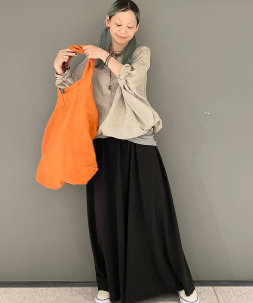 JOURNAL STANDARD LUXE（ジャーナルスタンダード　ラックス）の「オーガニックコットン スカート（スカート・レディース・チャコールグレー/ブラック・FREE）」の17枚目の写真